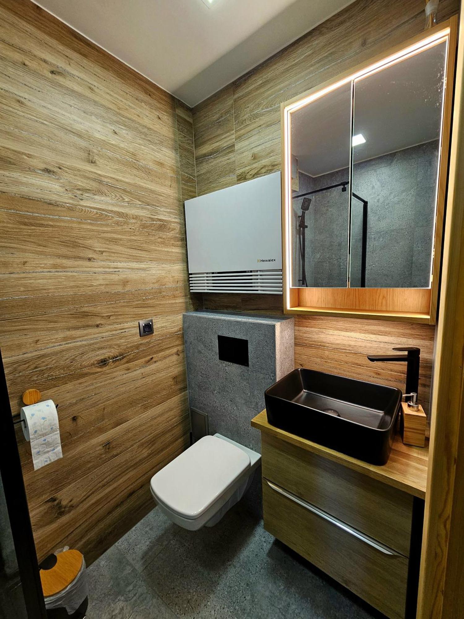 Apartament Radiostacja V, Parking Free Gliwice Ngoại thất bức ảnh