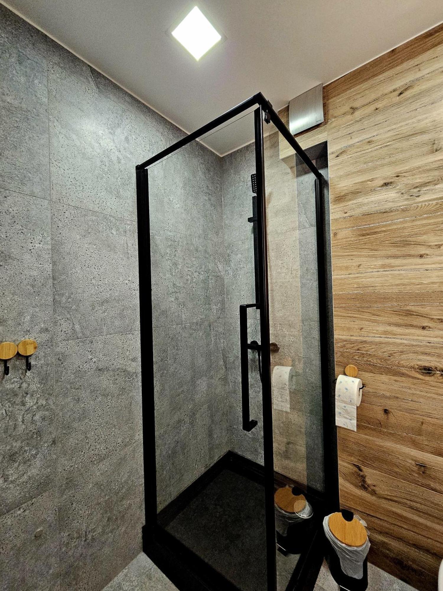 Apartament Radiostacja V, Parking Free Gliwice Ngoại thất bức ảnh